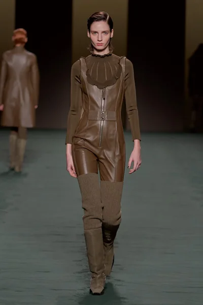 Look 39